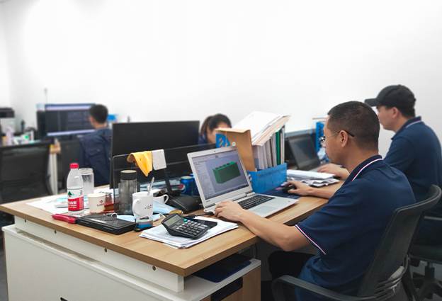 自主研發 品質保障 值得信賴 自主研發 品質保障 值得信賴